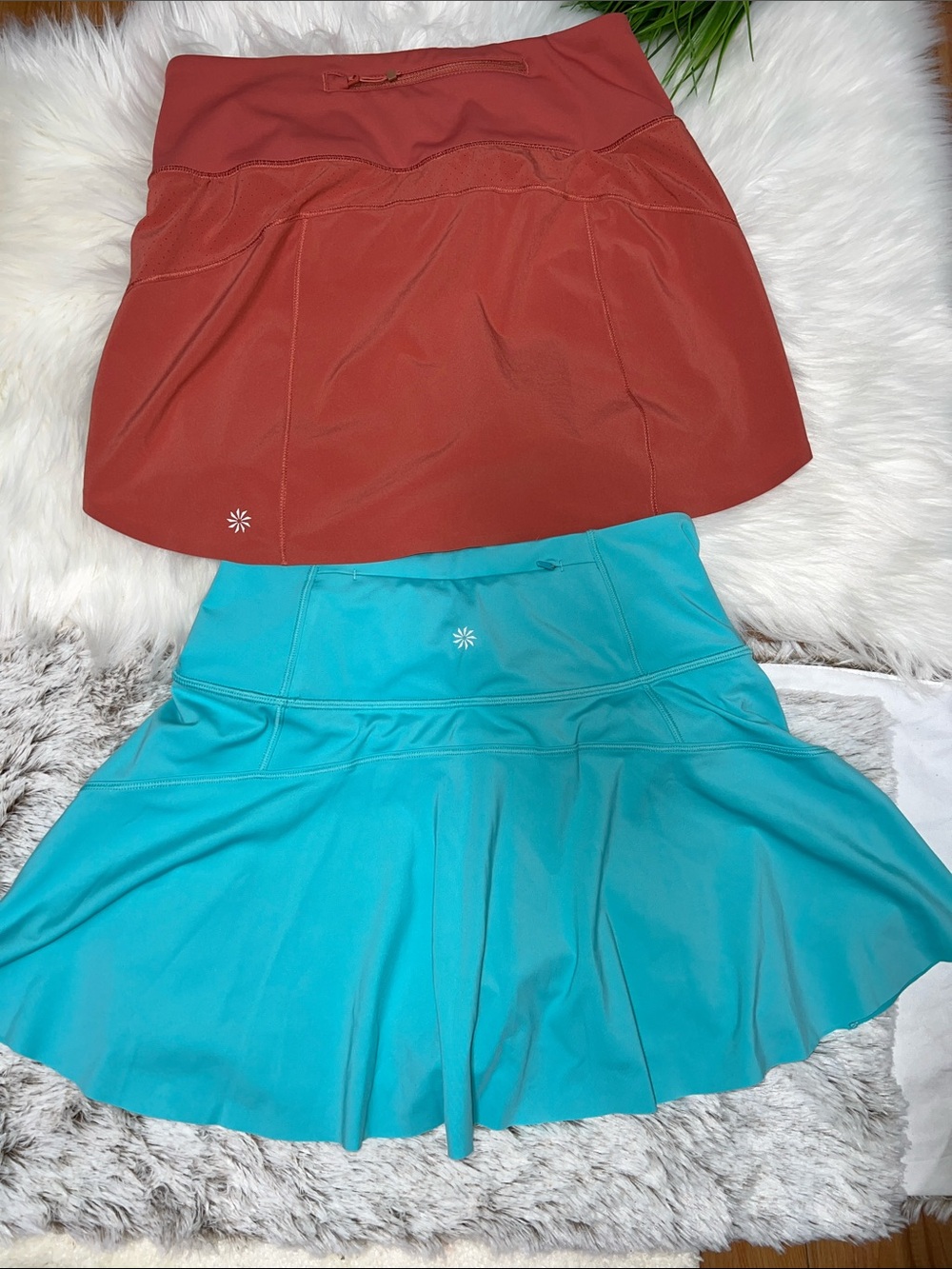 2 pieces Bundle skorts  Athleta Teal and Rust Athletic  Set size XS